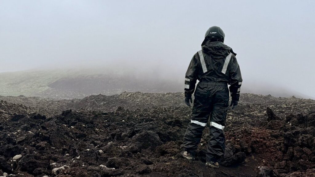 The life on Lava-Mars
